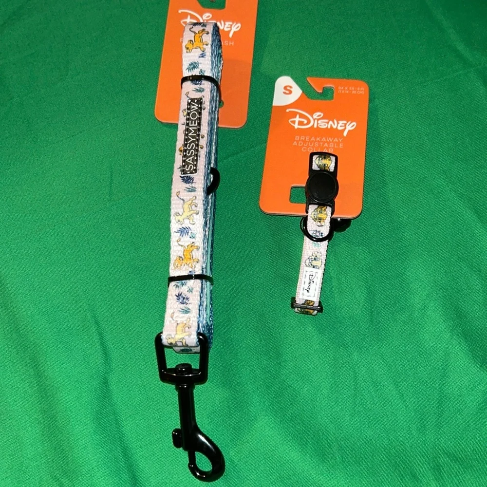 Sassy Meow Disney Lion King Cat Collar (S) and Matching Leash